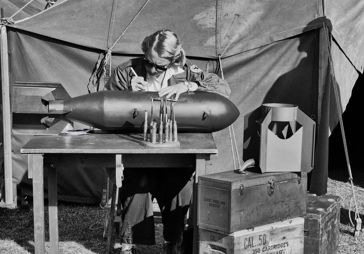 Preparing the Bomb 94